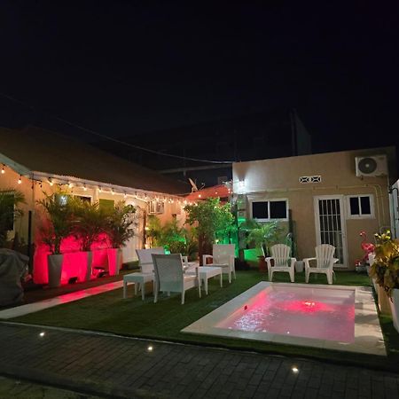 Jazmin'S Apartment โอรันเยสตัด ภายนอก รูปภาพ