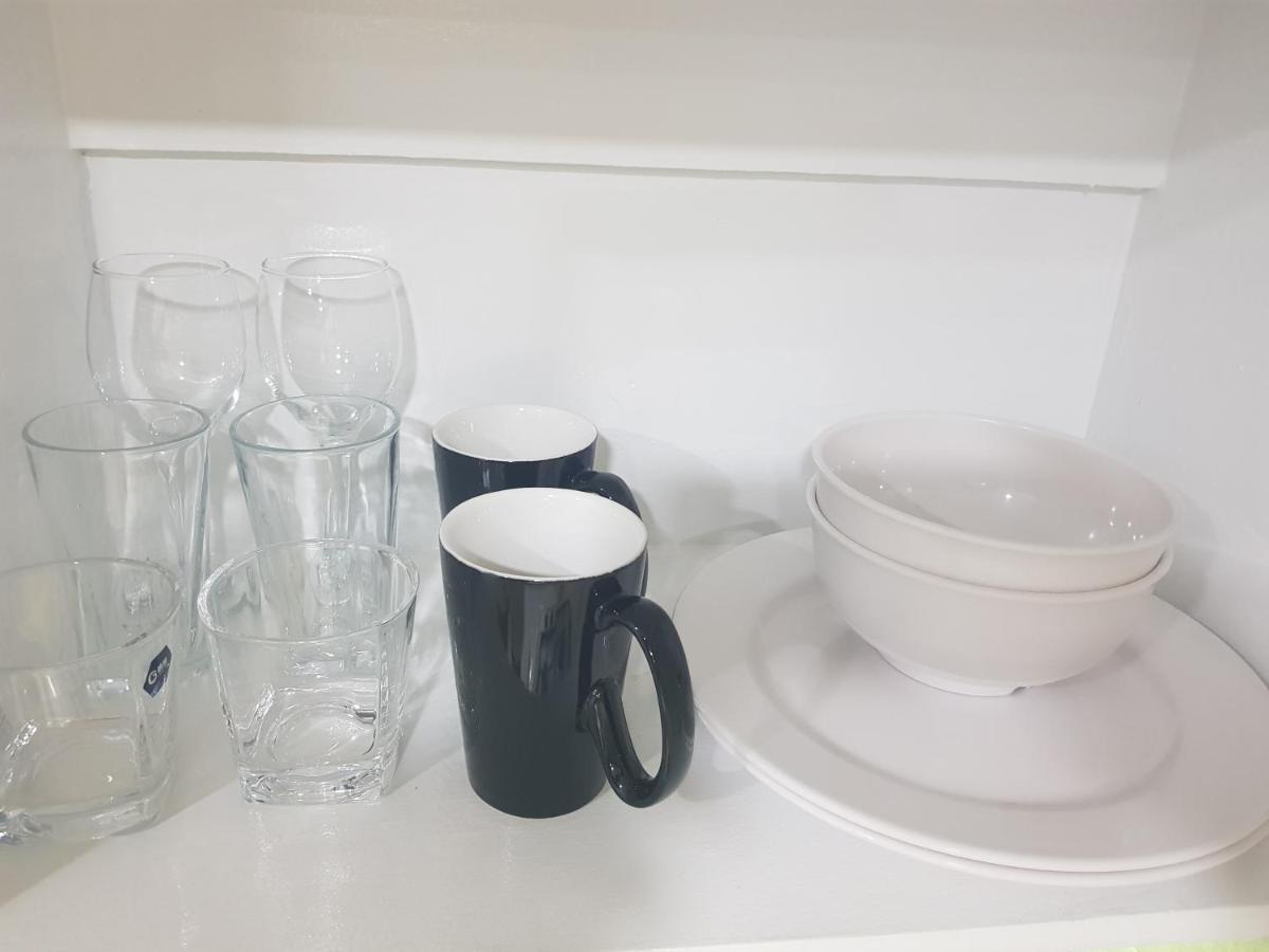 Jazmin'S Apartment โอรันเยสตัด ภายนอก รูปภาพ