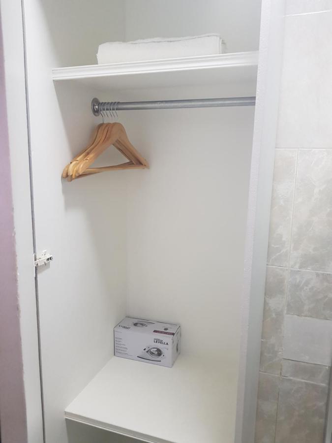 Jazmin'S Apartment โอรันเยสตัด ภายนอก รูปภาพ
