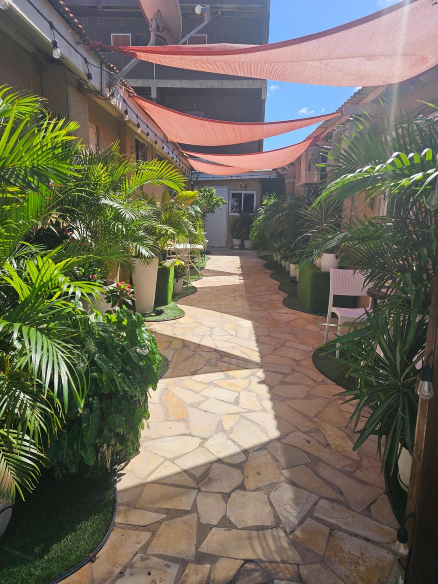 Jazmin'S Apartment โอรันเยสตัด ภายนอก รูปภาพ